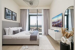 Modern Studio 10mins to Dubai Mall