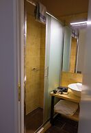 ALLEY ROOMS