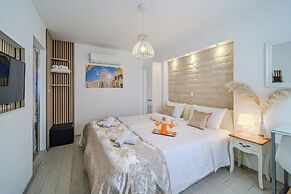 Rooms and apartments Paese