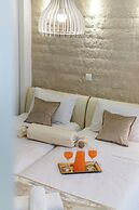 Rooms and apartments Paese