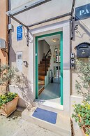 Rooms and apartments Paese