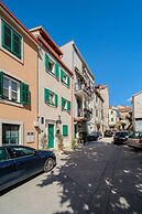 Rooms and apartments Paese