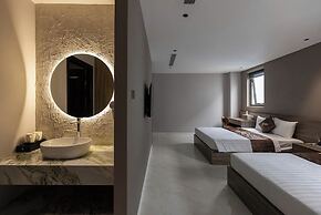 Luxhome Mekong Hotel