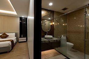 Luxhome Mekong Hotel