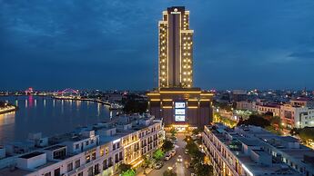 Luxhome Mekong Hotel