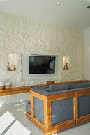 Casa Seasalt Villa by Betterplace