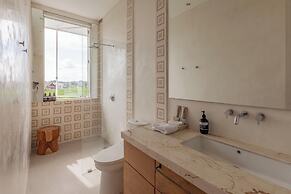 Bi Design House