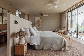Bi Design House