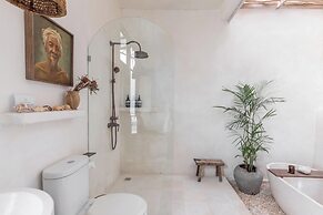 Bi Design House