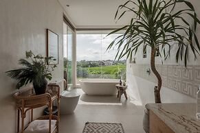 Bi Design House