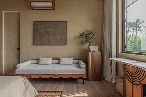 Bi Design House