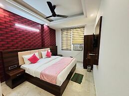 Hotel ECG Grand Inn