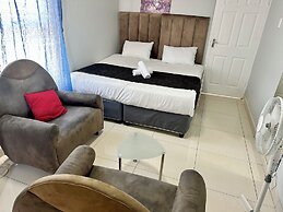 Mowetu Guest House