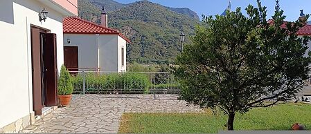 Evinos Village Resort