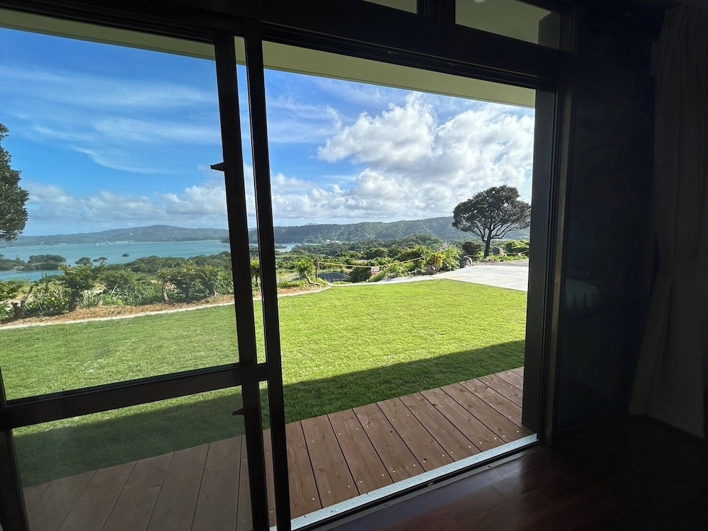 Ocean View House Nakijin
