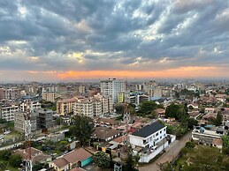 Lux Suites Fedha Studio Apartments