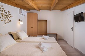 Garden Villa