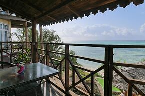 Villa Fleurdelys - Sleeps 24 - Pool - Cool Jacuzzi