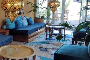 Villa Fleurdelys - Sleeps 24 - Pool - Cool Jacuzzi