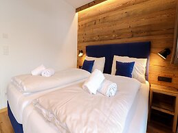 Attractive Chalet on the Ski-slopes