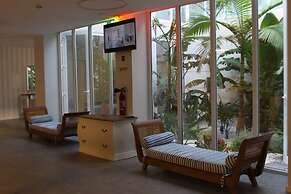 Ocean View Apartments - Ocean View