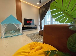 Paradigm Residence By Antlerzone