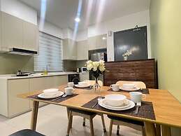 Paradigm Residence By Antlerzone