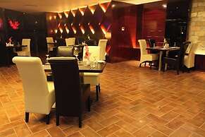 Hotel The Cox Today