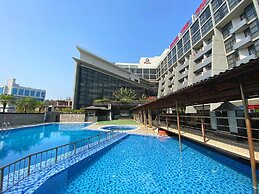 Hotel The Cox Today
