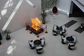 Hotel The Cox Today