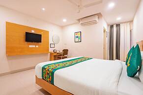 Treebo The Living Tree Khairatabad