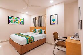 Treebo The Living Tree Khairatabad