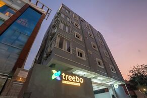 Treebo The Living Tree Khairatabad