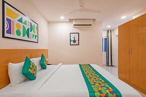 Treebo The Living Tree Khairatabad