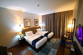 Seven Seas Hotel