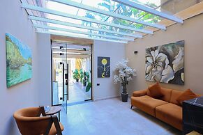 Elite Boutique Hotel