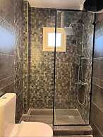 Elite Boutique Hotel