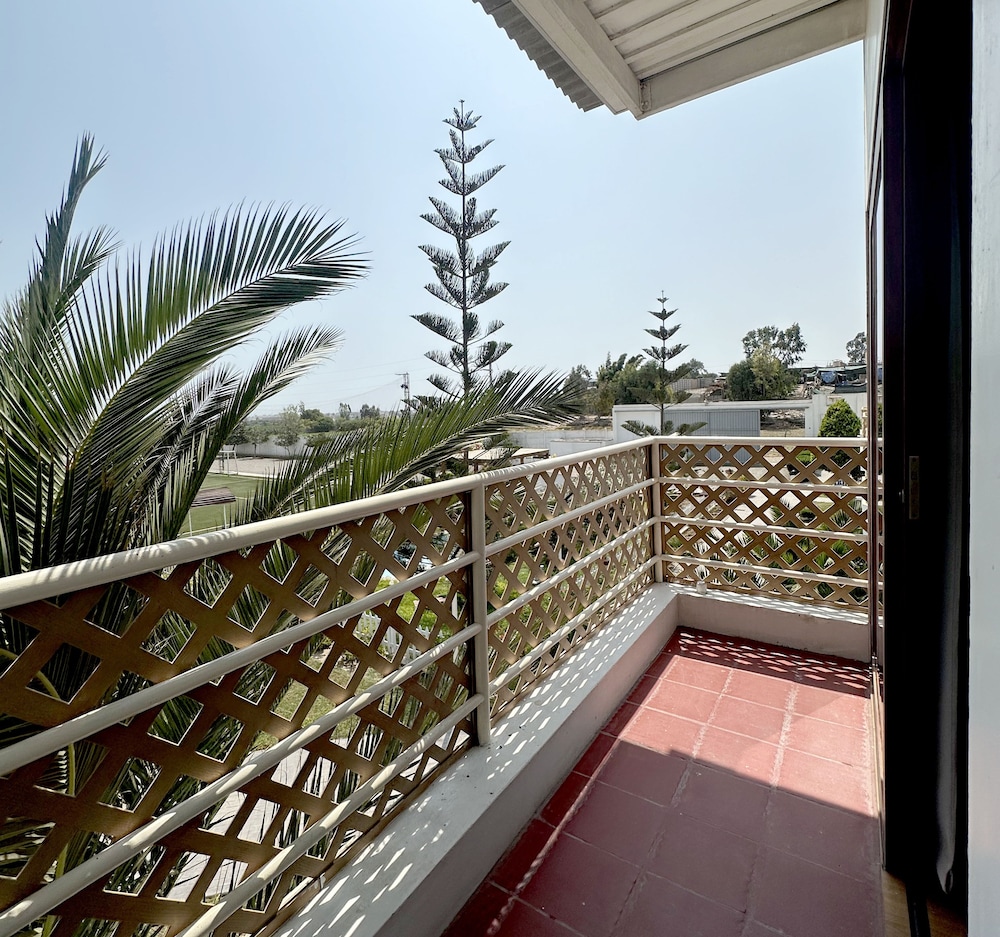 EL PARAISO ECO RESORT