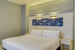 Doubletree By Hilton Guayaquil