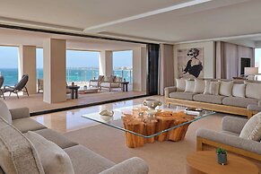 The St. Regis Aruba Resort