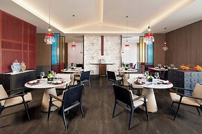 Renaissance Qingdao Hotel
