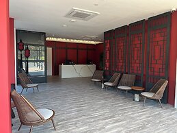Roxy Hotel Siniawan