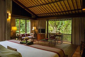 Dua Dari, a Residence by Hadiprana