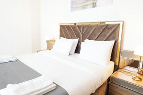 HAPPY SEASON I Amwaj apartment