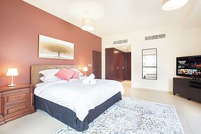 HAPPY SEASON I Amwaj apartment