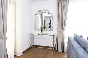 HAPPY SEASON I Amwaj apartment