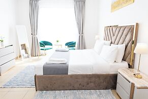 HAPPY SEASON I Amwaj apartment