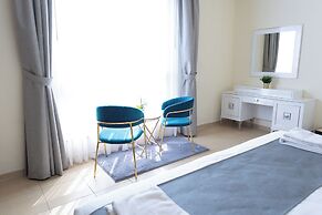 HAPPY SEASON I Amwaj apartment