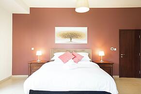 HAPPY SEASON I Amwaj apartment