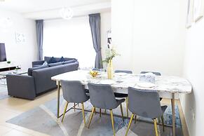 HAPPY SEASON I Amwaj apartment